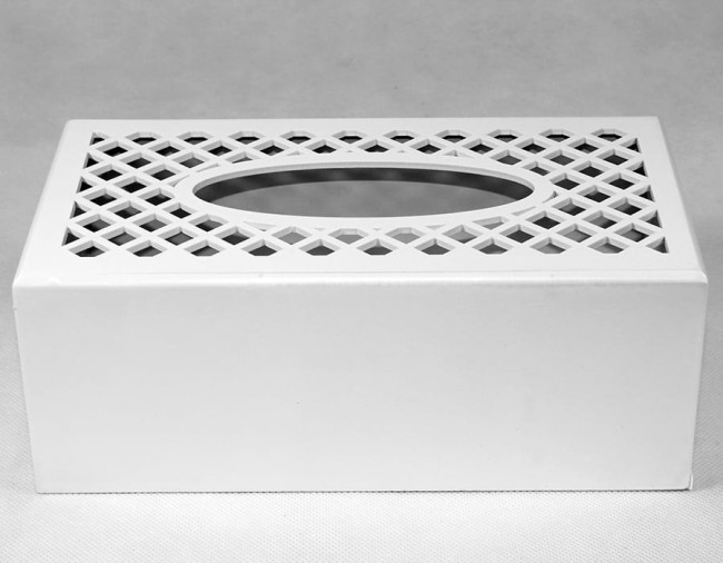 Biały drewniany serwetnik 101461