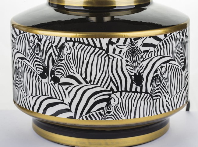 Stylowa ceramiczna lampa z czarnym abażurem 131239