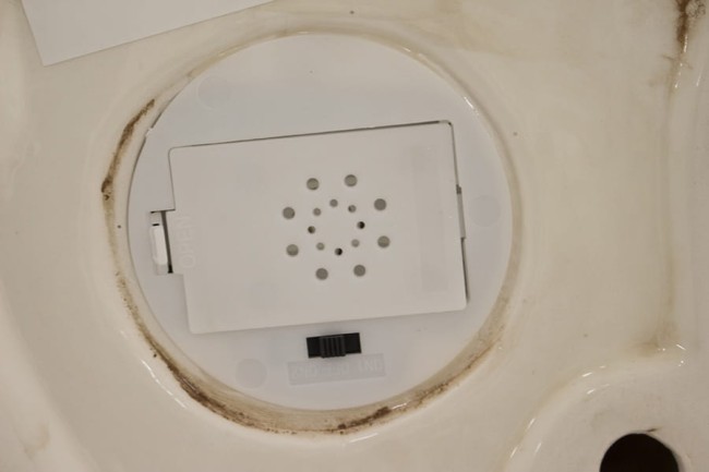 Ceramiczna choinka z lampkami led i melodią 116146