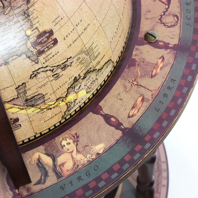 6 - Dekoracyjny barek o kształcie globusa.jpg