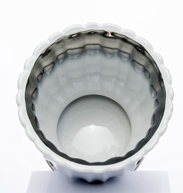 Ceramiczna biała osłonka na doniczkę 130934